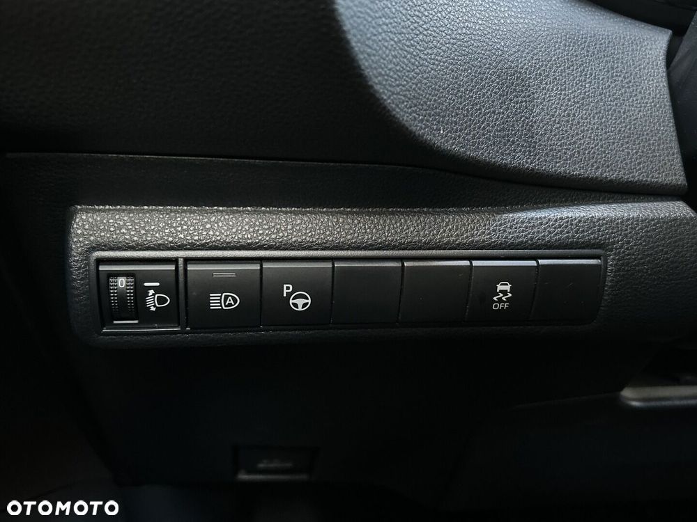 Toyota Corolla 2.0 Hybrid Comfort - 22