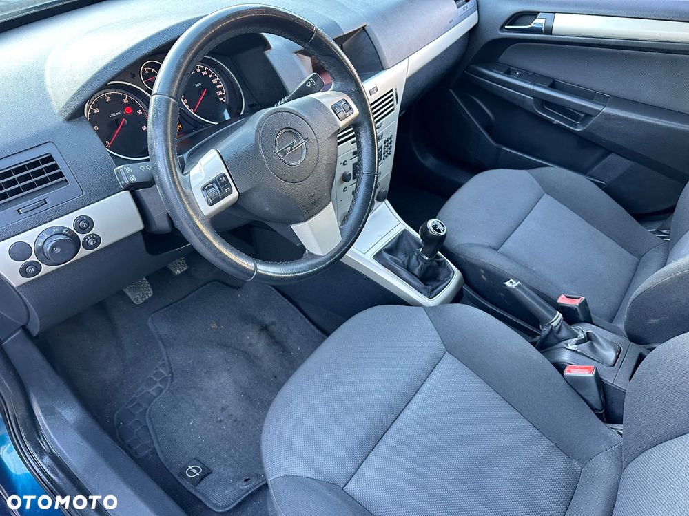 Opel Astra - 12