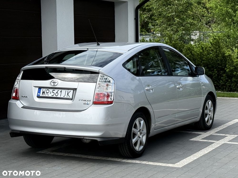 Toyota Prius 1.5 VVT-i Sol - 7