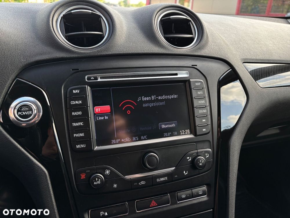 Ford Mondeo 2.0 EcoBoost Titanium S - 22