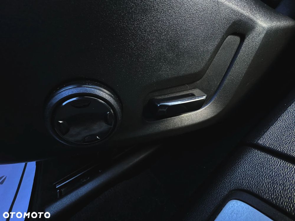 Volvo V90 ver-d4-momentum-pro - 28