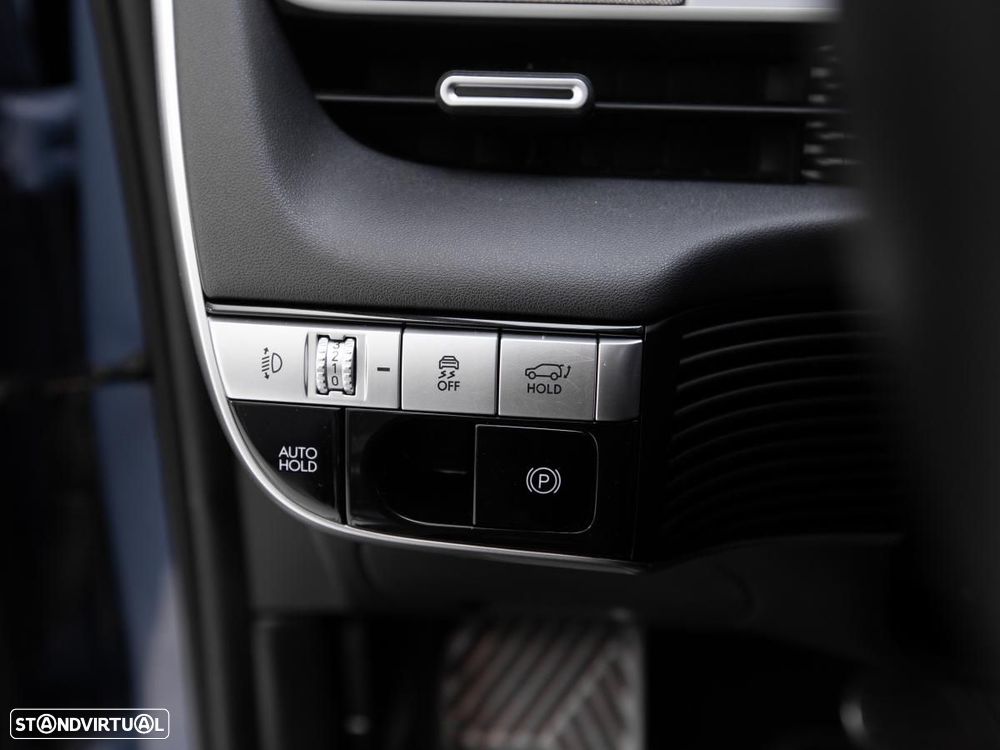 Hyundai Ioniq 5 73kWh Vanguard - 17