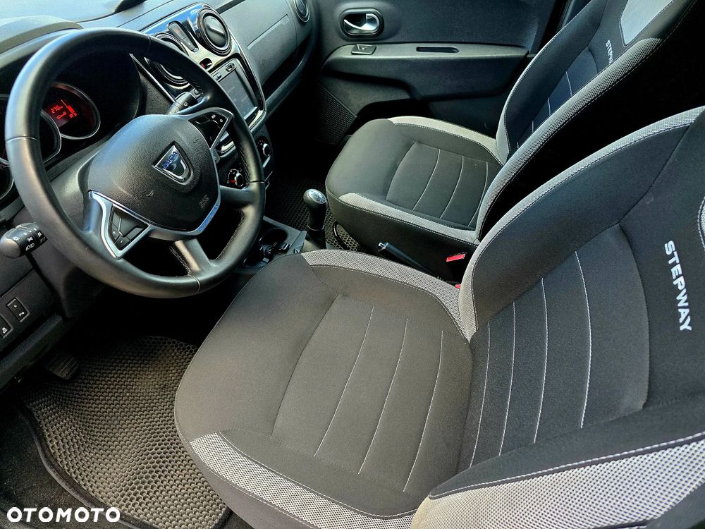 Dacia Lodgy 1.6 SCe Access S&S - 15
