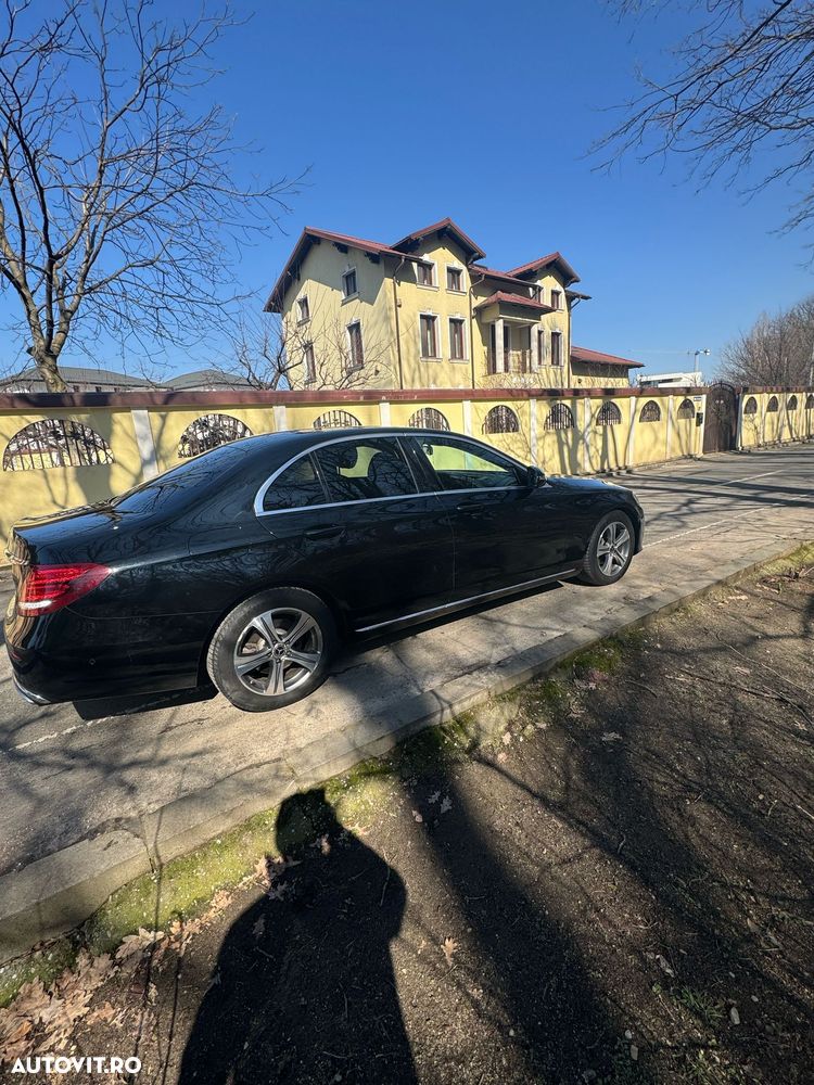 Mercedes-Benz E - 4