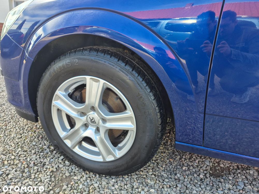 Opel Astra 1.7 CDTI 111 - 10