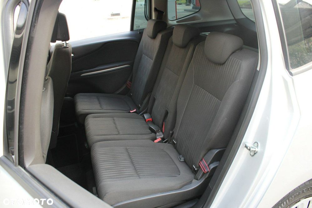 Opel Zafira - 13
