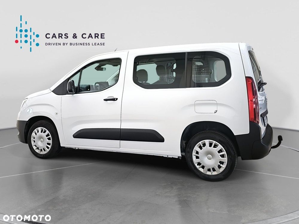 Opel Combo 1.5 DT Edition 102KM - 27