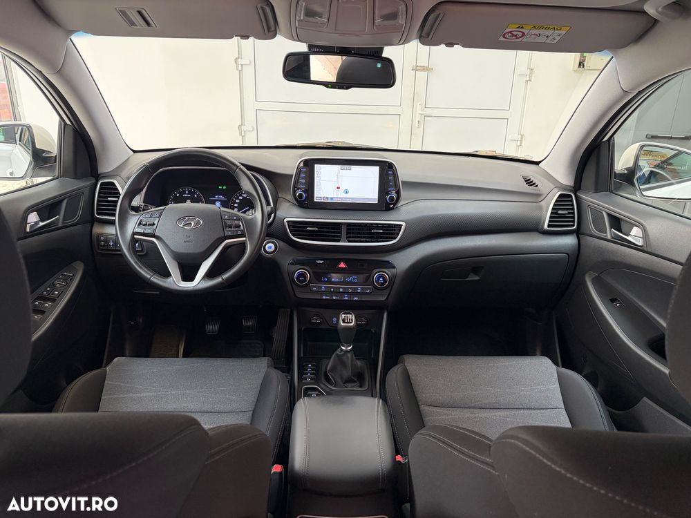 Hyundai Tucson blue 1.7 CRDi 2WD Style - 6