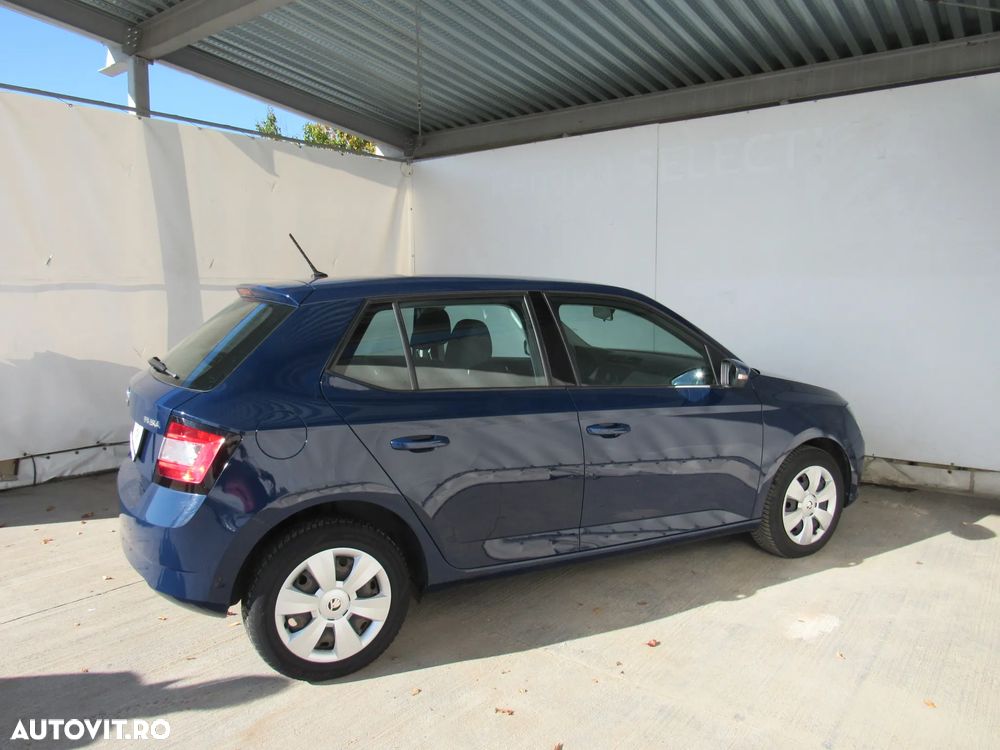 Skoda Fabia - 5