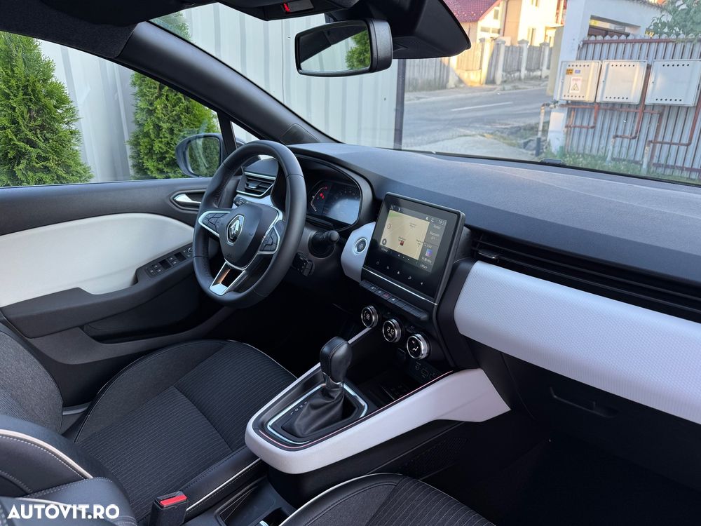 Renault Clio TCe 90 X-tronic INTENS - 20