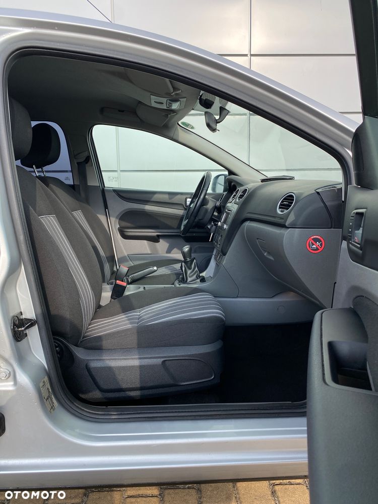 Ford Focus 1.6 TDCi DPF Concept - 16