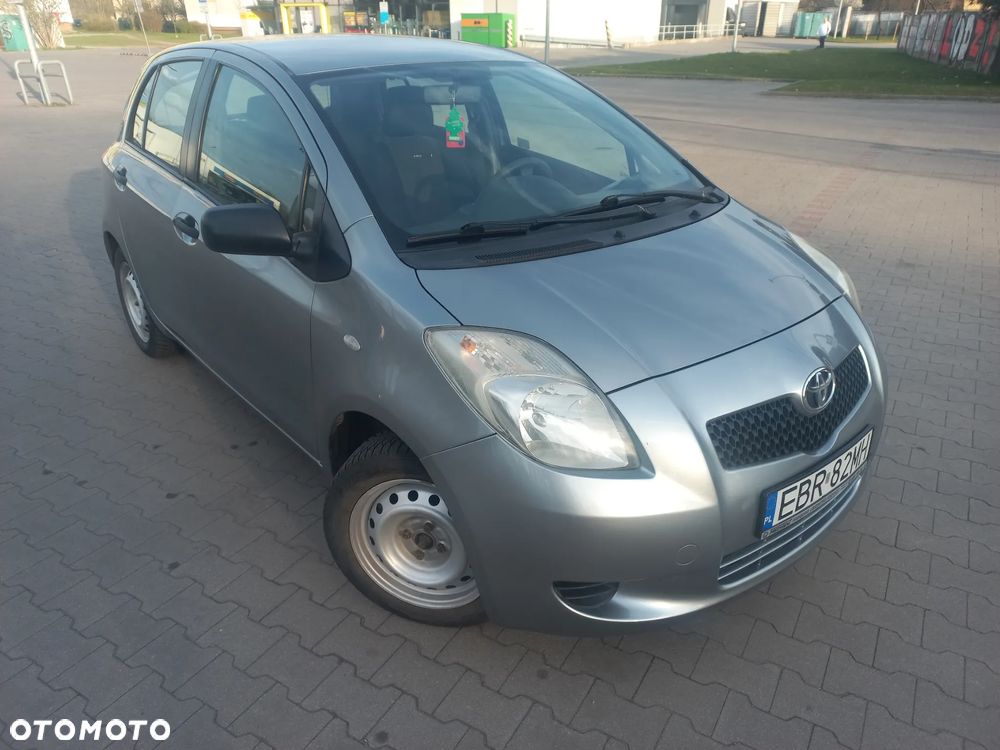 Toyota Yaris 1.3 VVT-i Luna - 3