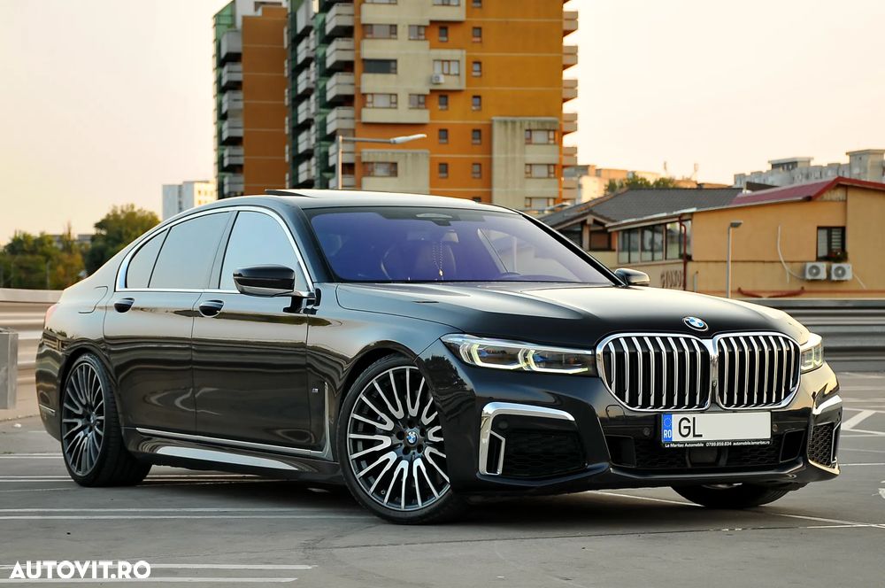 BMW Seria 7 2019 photo 2