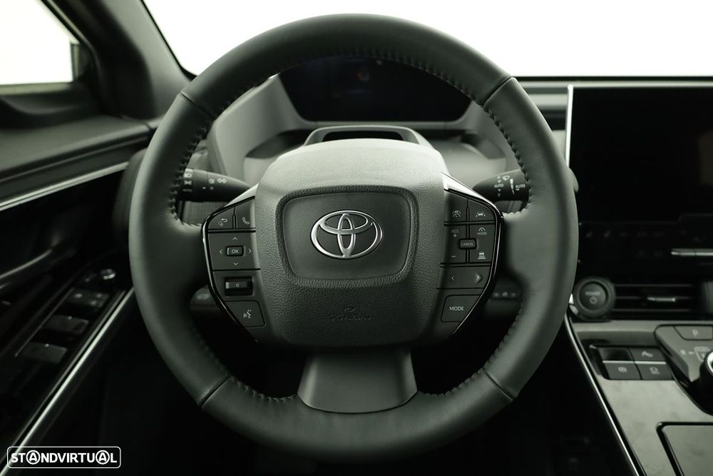 Toyota bZ4X 71,4 kWh Exclusive - 15