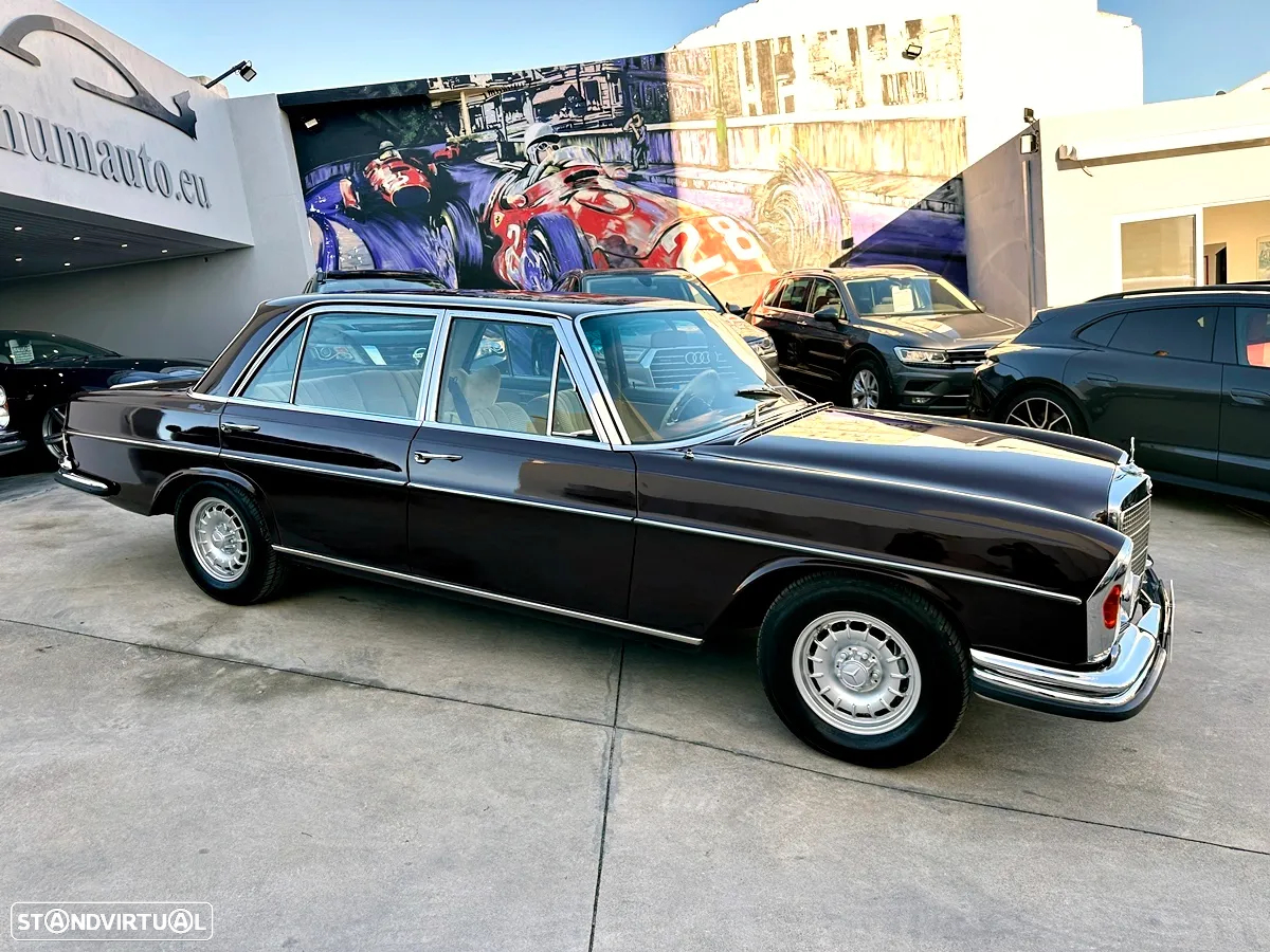 Mercedes-Benz 300 - 2