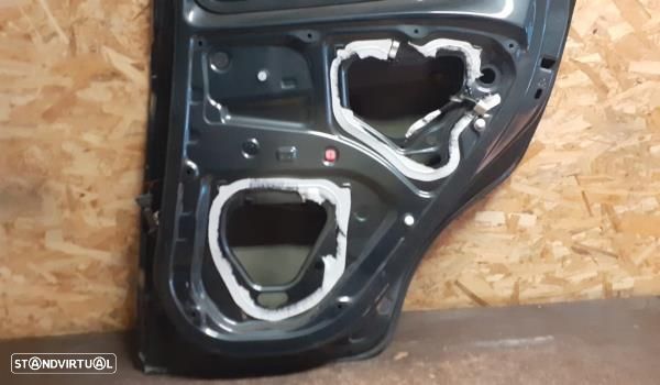 Porta Trás Dto Peugeot 108 - 6
