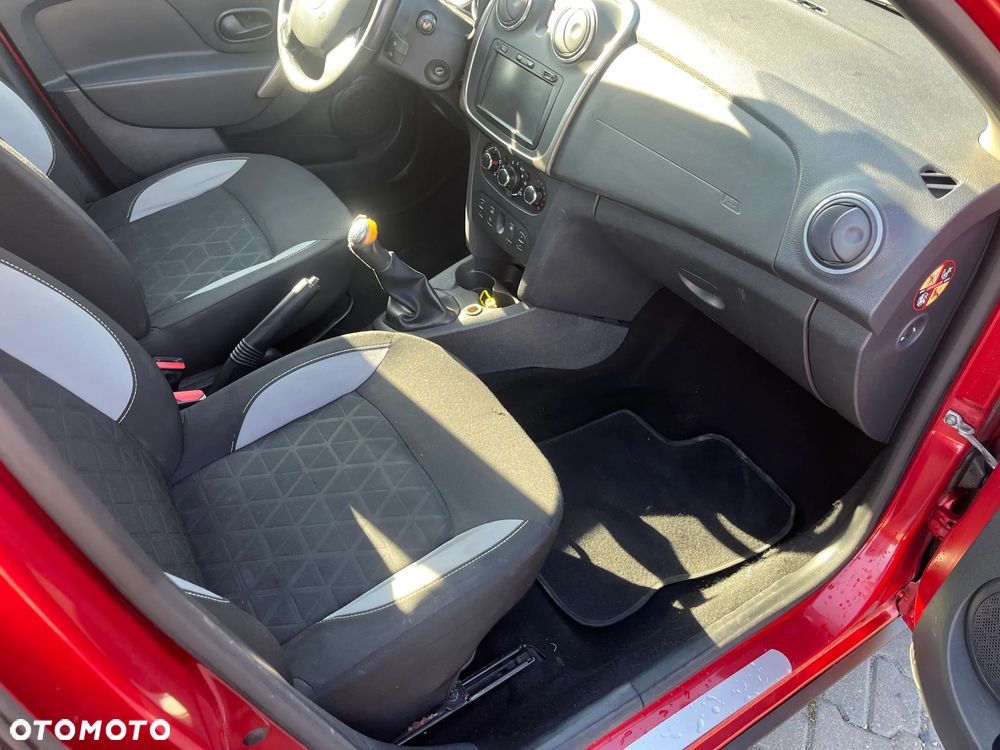 Dacia Sandero - 7