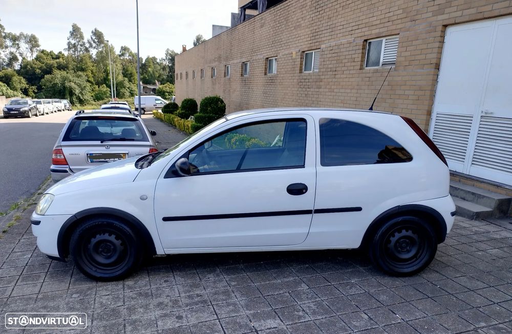Opel CORSA - 16