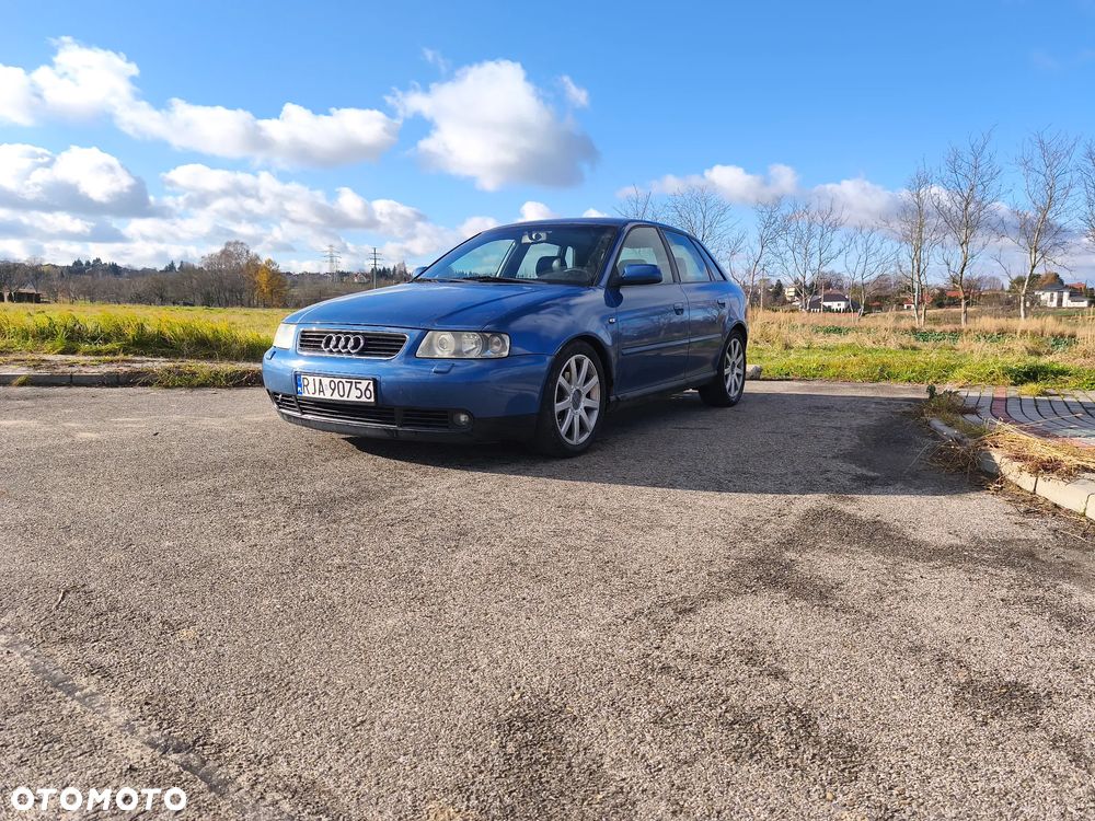 Audi A3 Sportback 1.9 TDI Ambiente Tiptronic - 5
