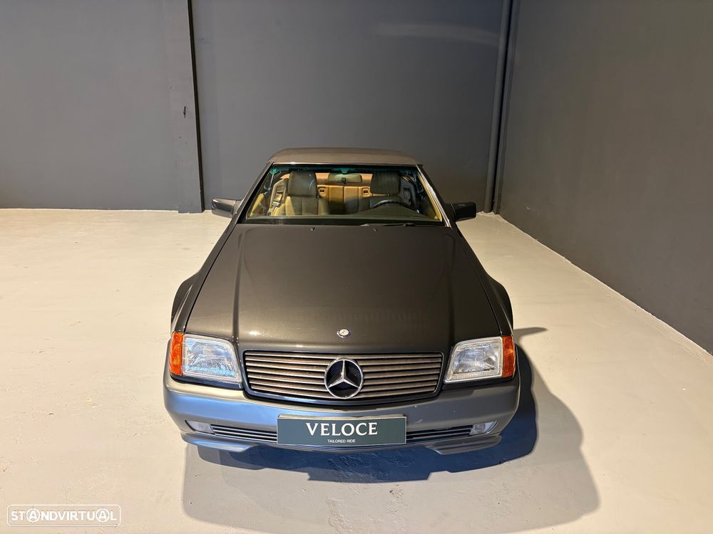 Mercedes-Benz SL 300 - 4
