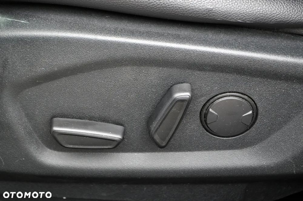 Ford Explorer - 21