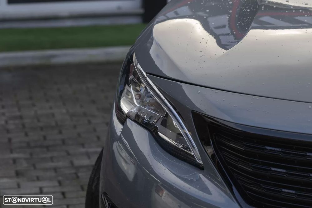 Peugeot 5008 1.5 BlueHDi Active Pack EAT8 - 8