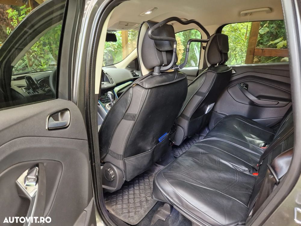 Ford Kuga - 7