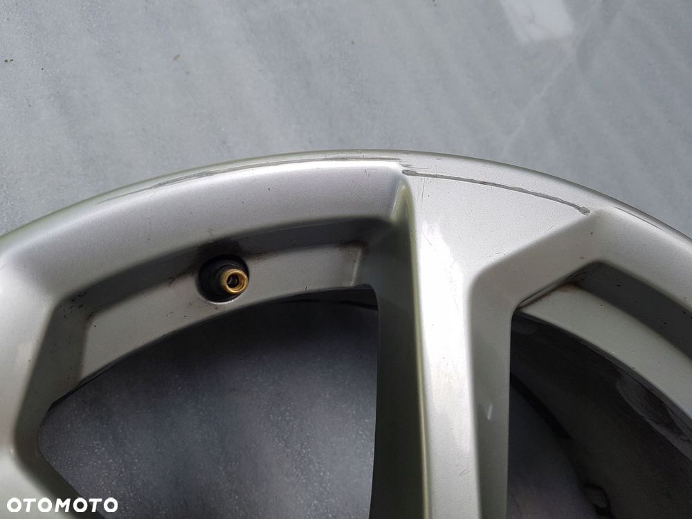 audi q2 felga aluminiowa 17 cali 7,0 j et 45 81a601025d - 2