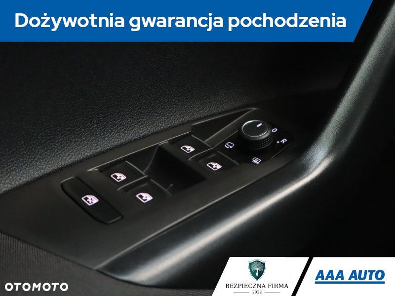 Volkswagen Taigo - 21