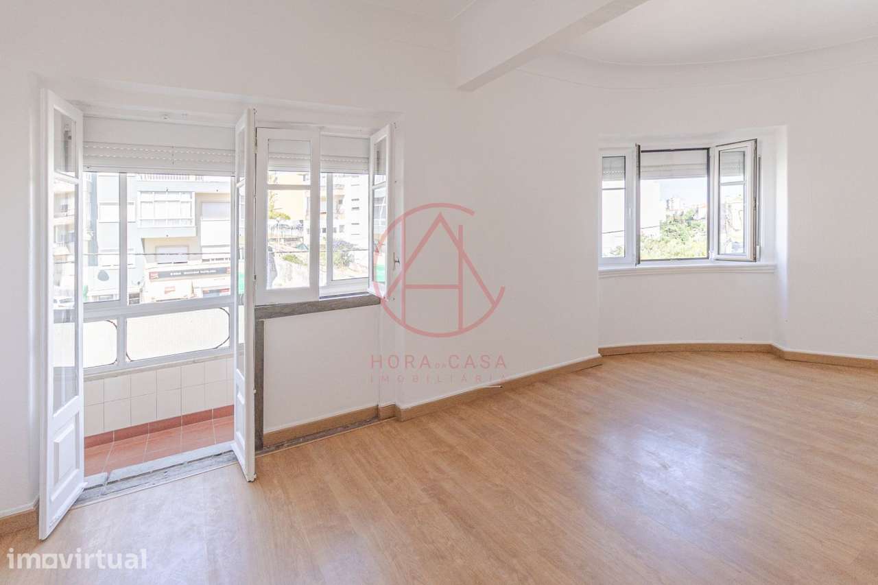 Apartamento t4 à venda na Rua Ferreira de Castro - Grande imagem: 3/24