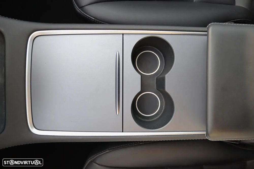 Tesla Model Y Standard - 20