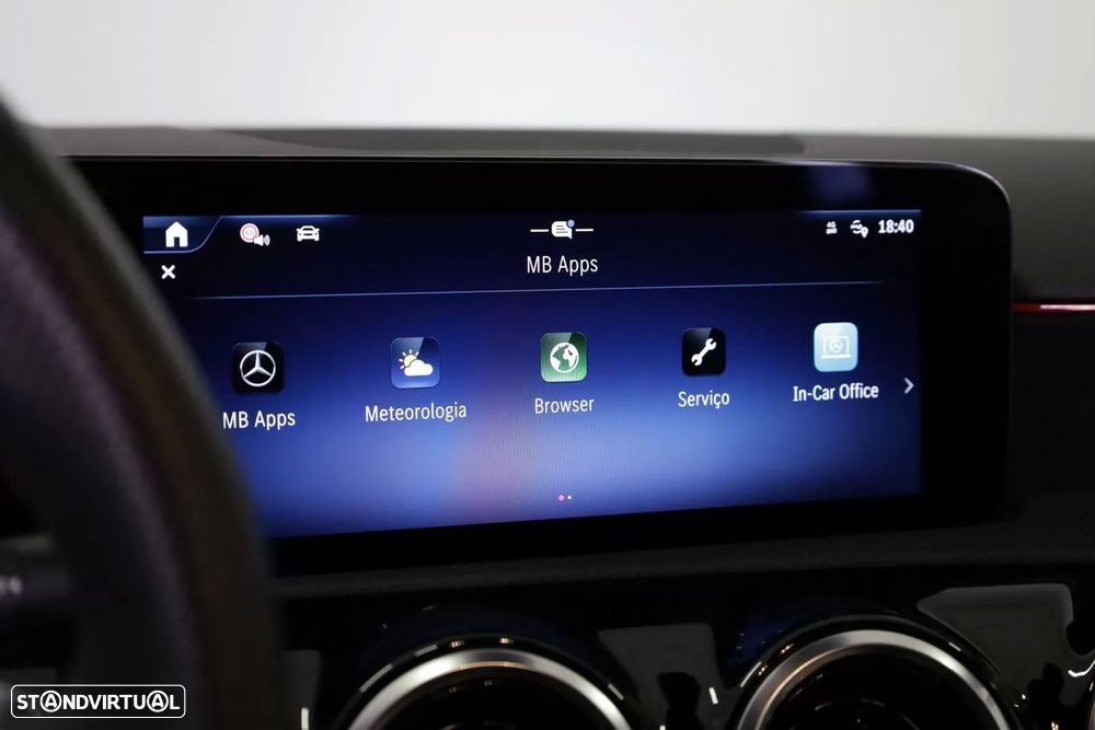 Mercedes-Benz A 180 Limousine d AMG Line Aut. - 37