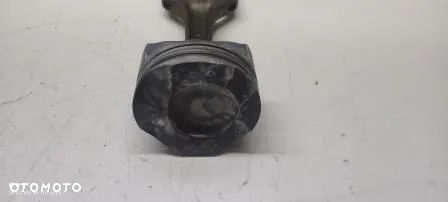 TŁOK BMW 2,0 BENZYNA _N43B20_E60 E90_NADWYMIAR 0.50 SUPER STAN - 4