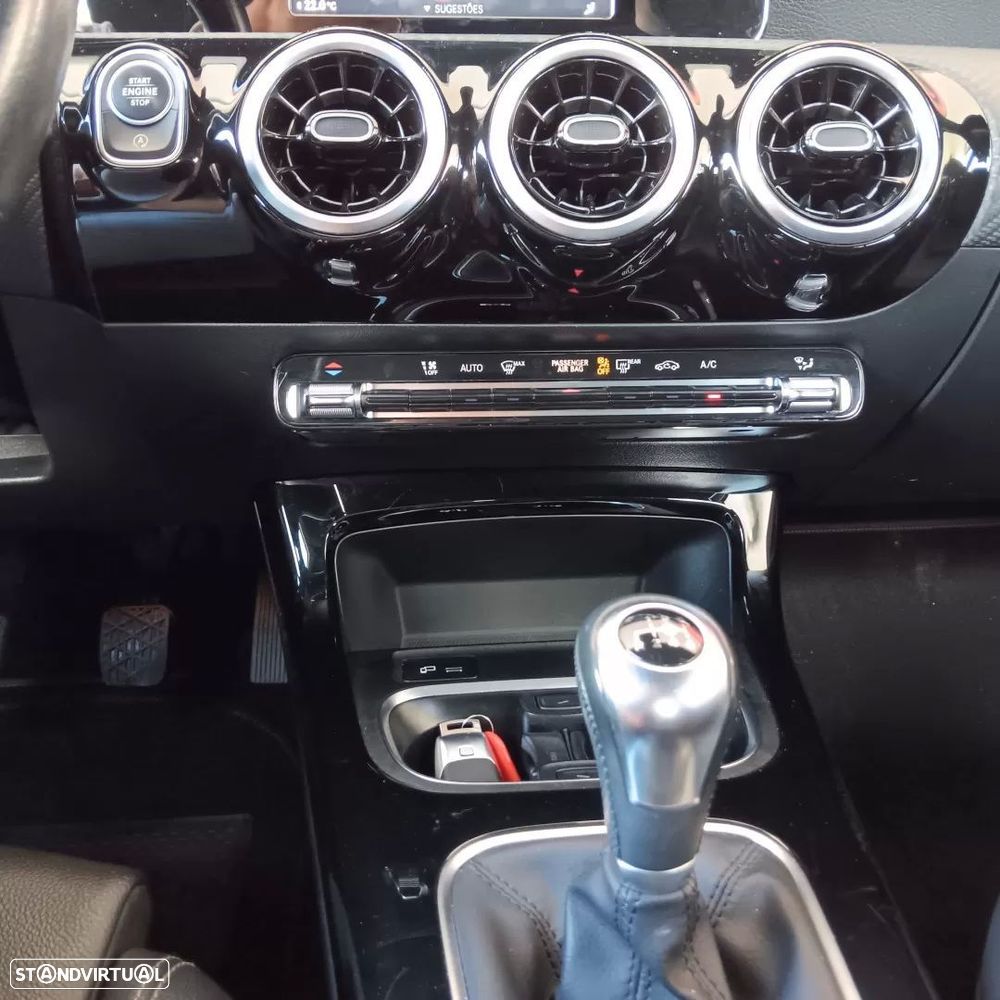 Mercedes-Benz A 180 d Style - 27