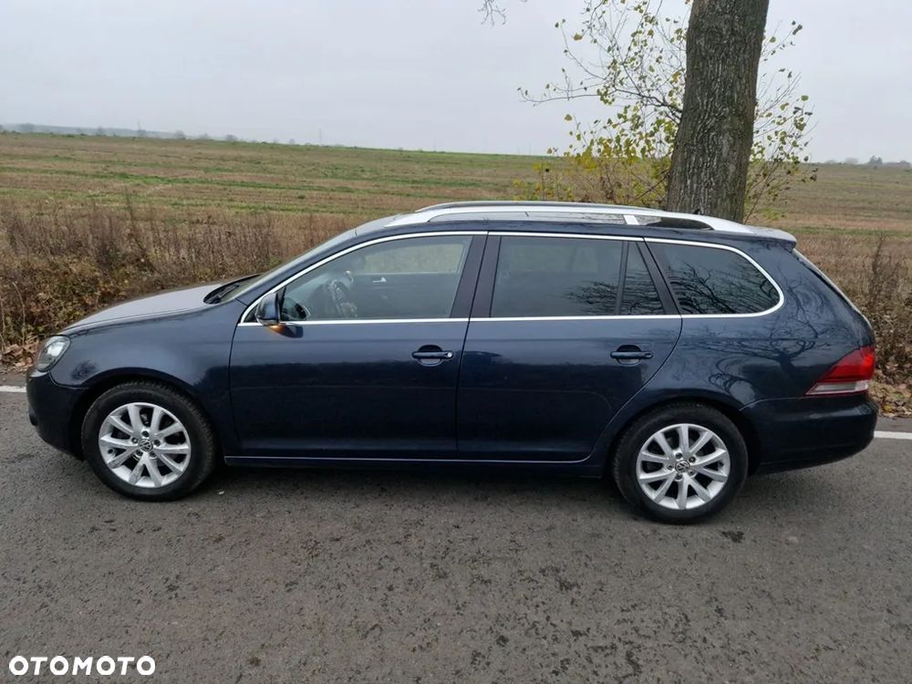 Volkswagen Golf 1.6 TDI DPF Highline - 5