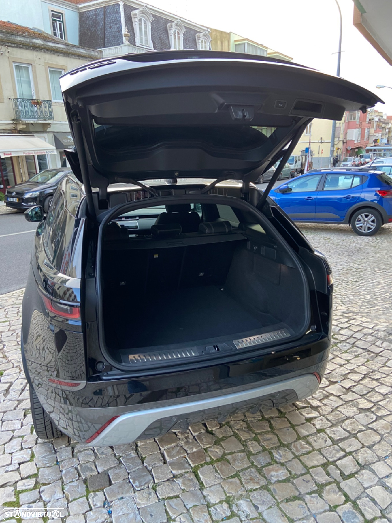 Land Rover Range Rover Velar 2.0 D R-Dynamic - 12