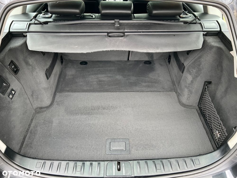 BMW Seria 3 320d DPF Touring - 19