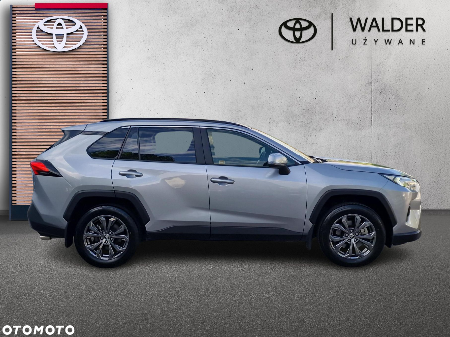 Toyota RAV4 - 7