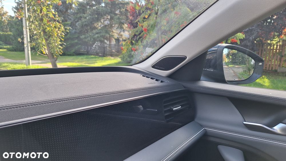 Volkswagen Passat 1.5 TSI OPF DSG Elegance - 22