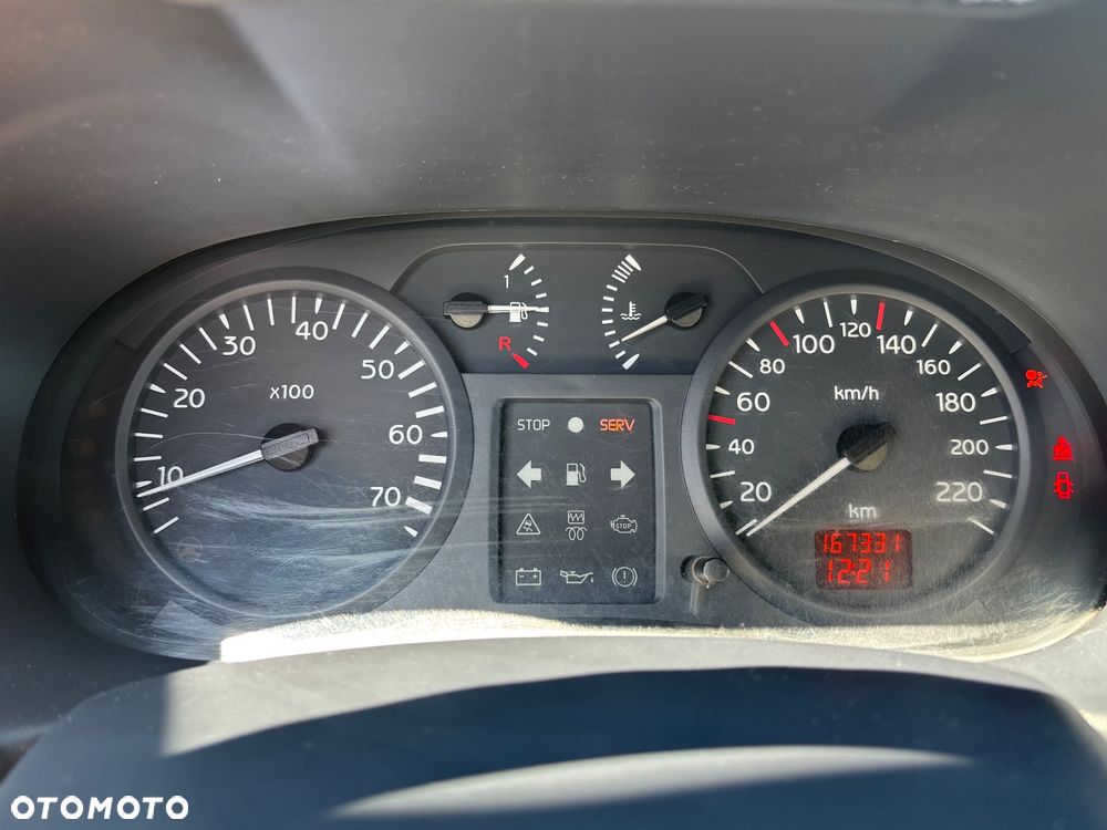 Renault Clio - 11