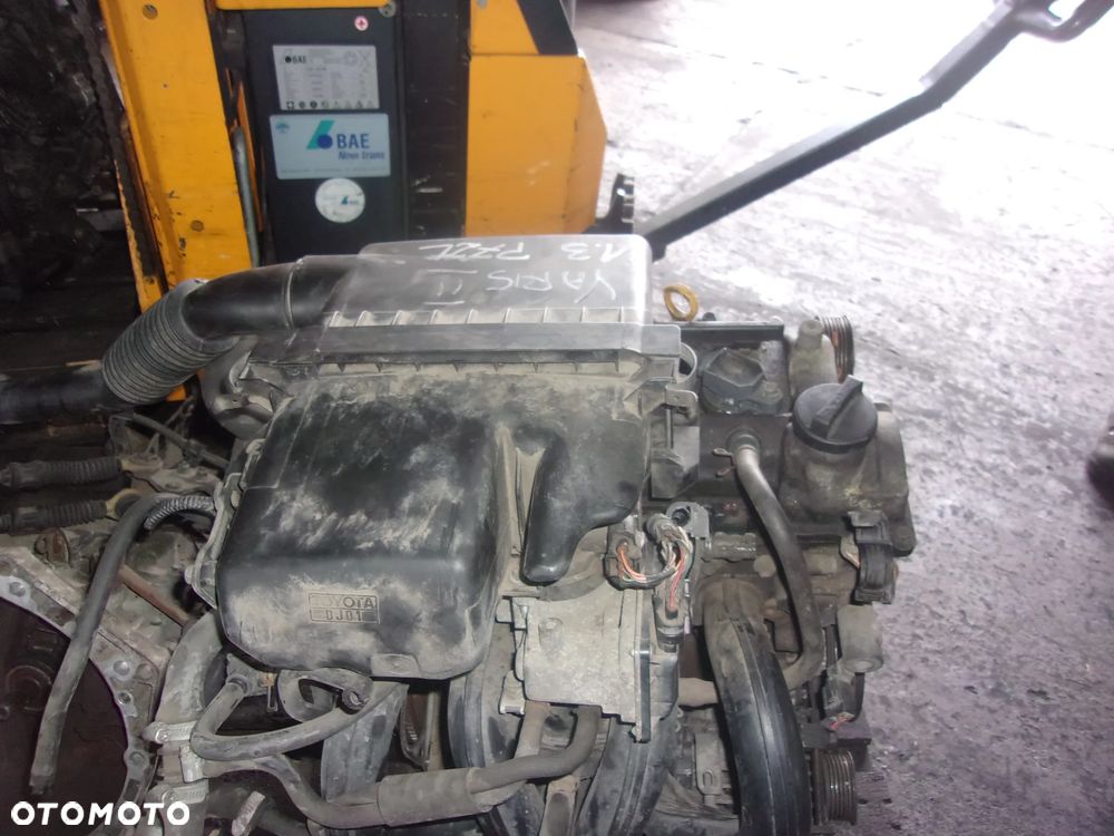 SILNIK TOYOTA YARIS II 1.3 VVTI 2S P72Z - 2