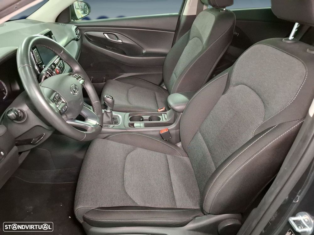 Hyundai i30 1.0 T-GDI Style Plus - 11