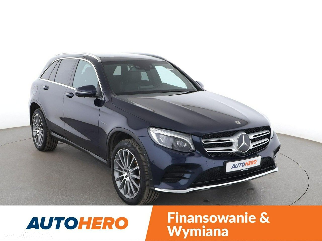 Mercedes-Benz GLC - 10