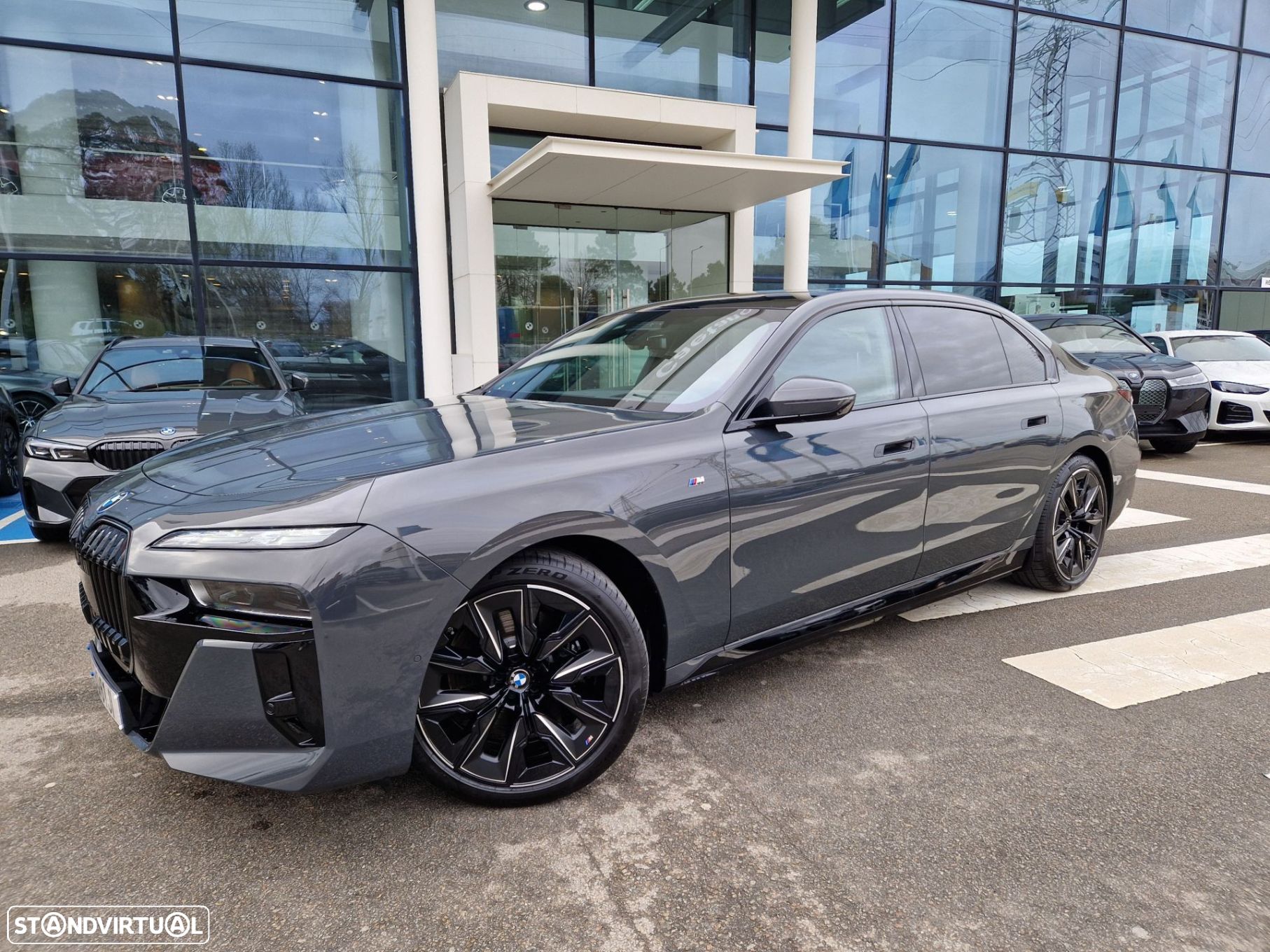 BMW i7 eDrive50 Pack Desportivo M Pro - 1