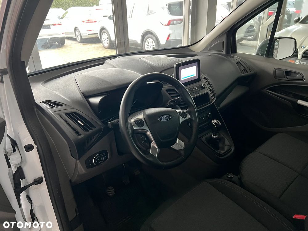 Ford Connect - 22