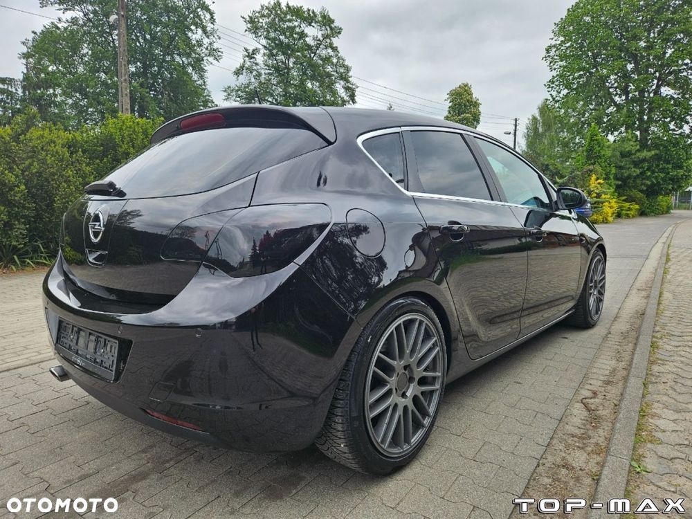 Opel Astra - 11