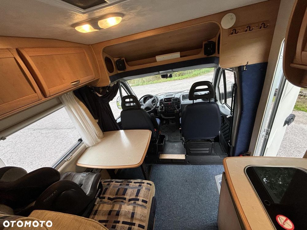 McLOUIS Fiat Ducato 2.0 - 12
