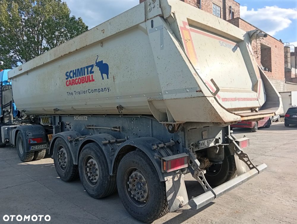 Schmitz Cargobull - 3