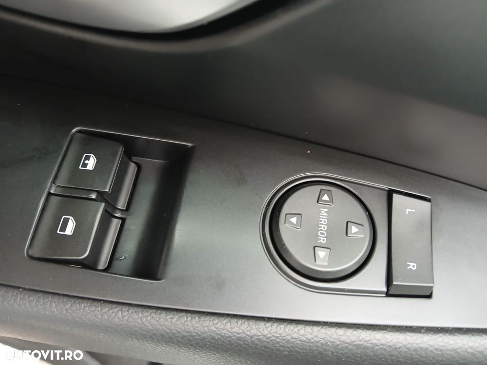 Hyundai i30 1.5 110CP M/T Comfort - 11