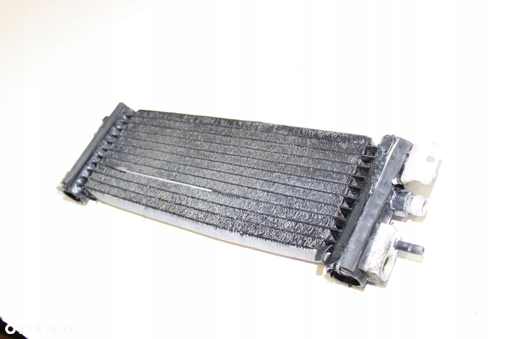 CHRYSLER VOYAGER 3 CHŁODNICA OLEJU 3.3 V6 - 2